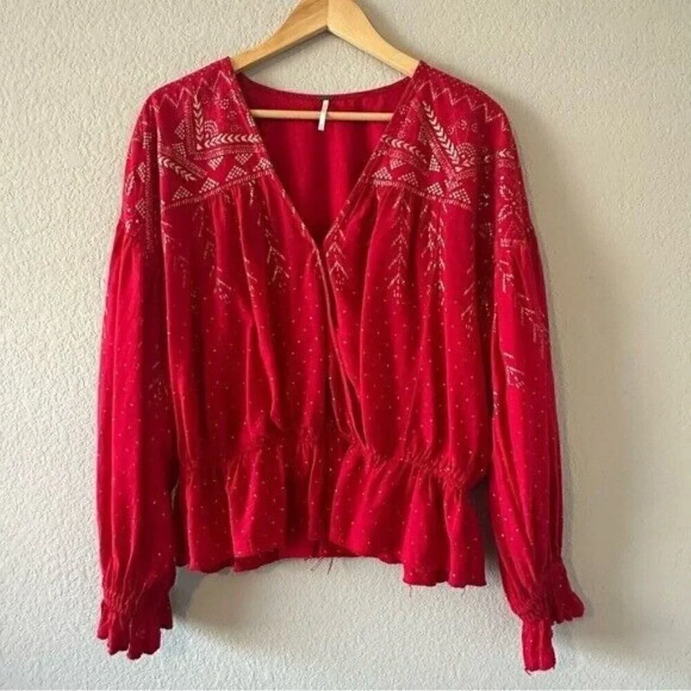 Free People Womens Counting Stars Peasant Blouse, Red, Medium